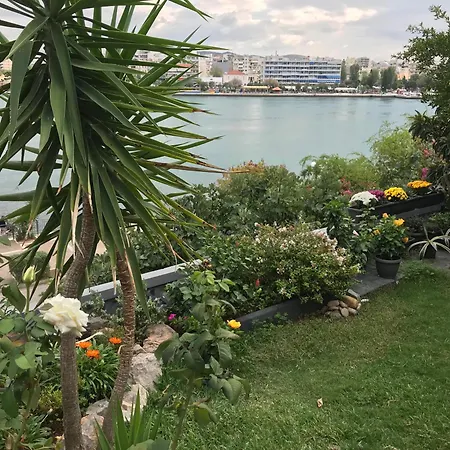 Apartmán χαλκιδα, σε συγκρότημα με κήπο Karababás